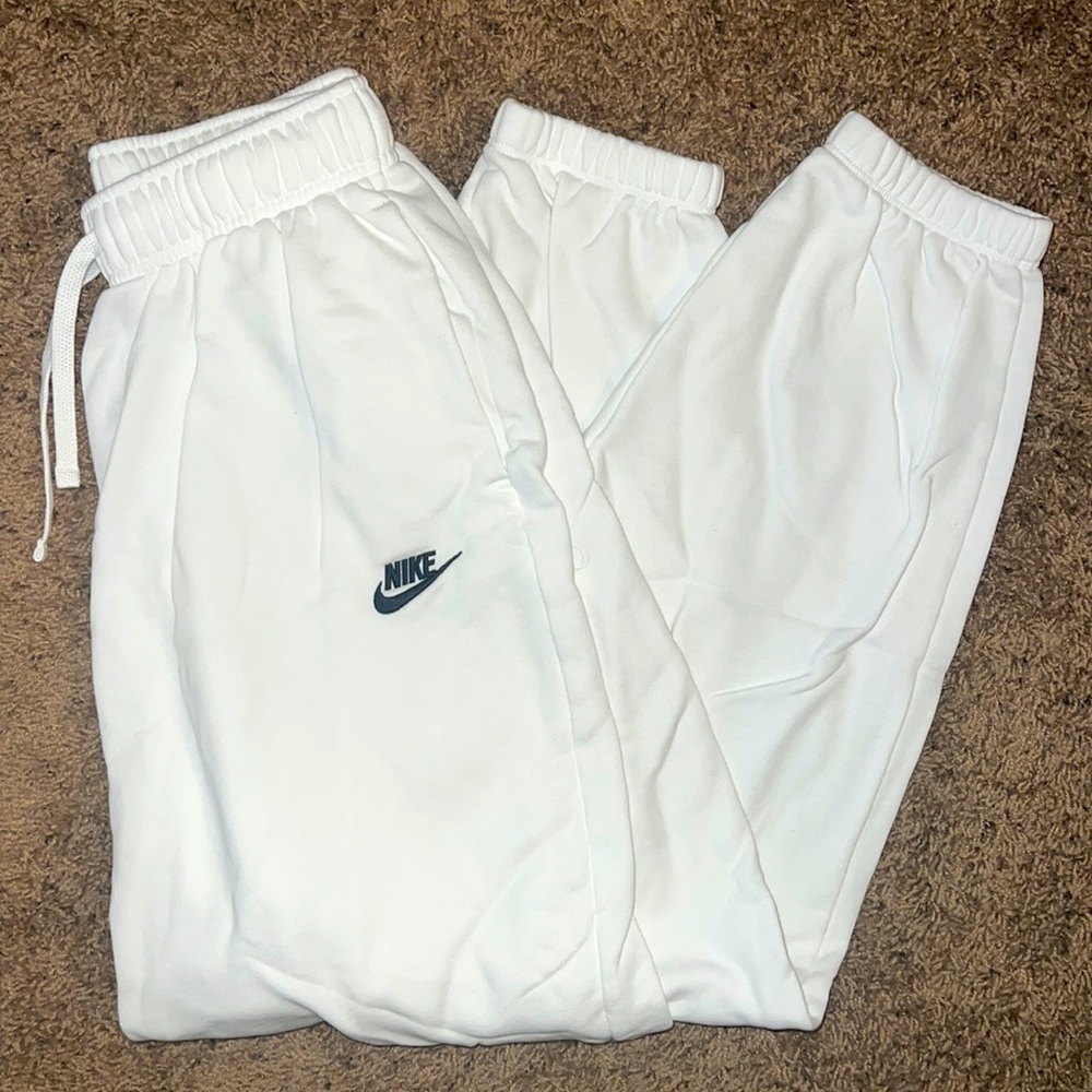 White Nike Joggers